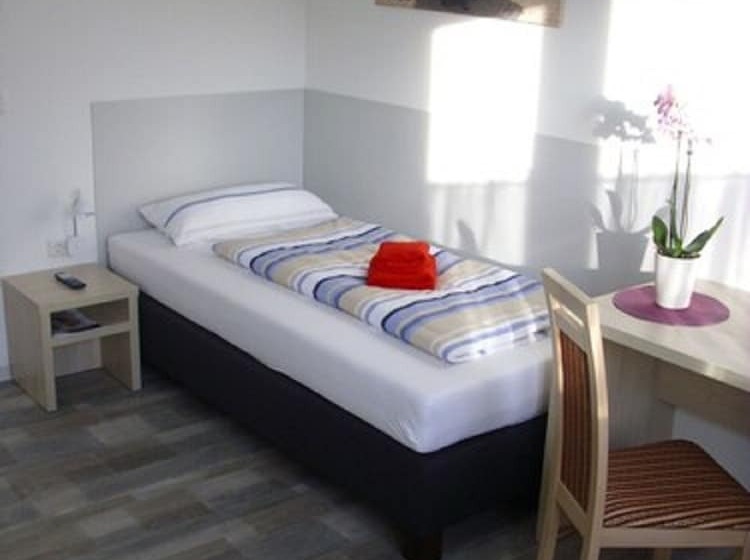 Номер Стандарт Индивидуальный, Penny Pension