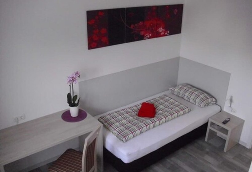 Номер Стандарт Индивидуальный, Penny Pension