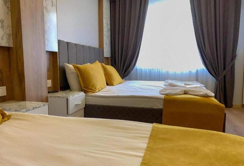 اتاق استاندارد سه نفره, Sultanahmet Nu