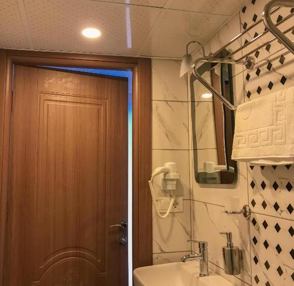 Economy Triple Room, Sultanahmet Nu