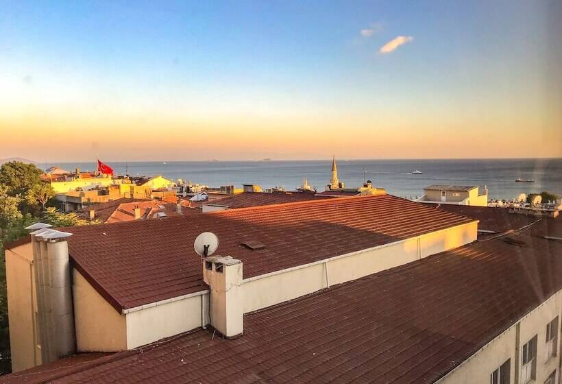 اتاق استاندارد با چشمانداز دریا, Sultanahmet Nu