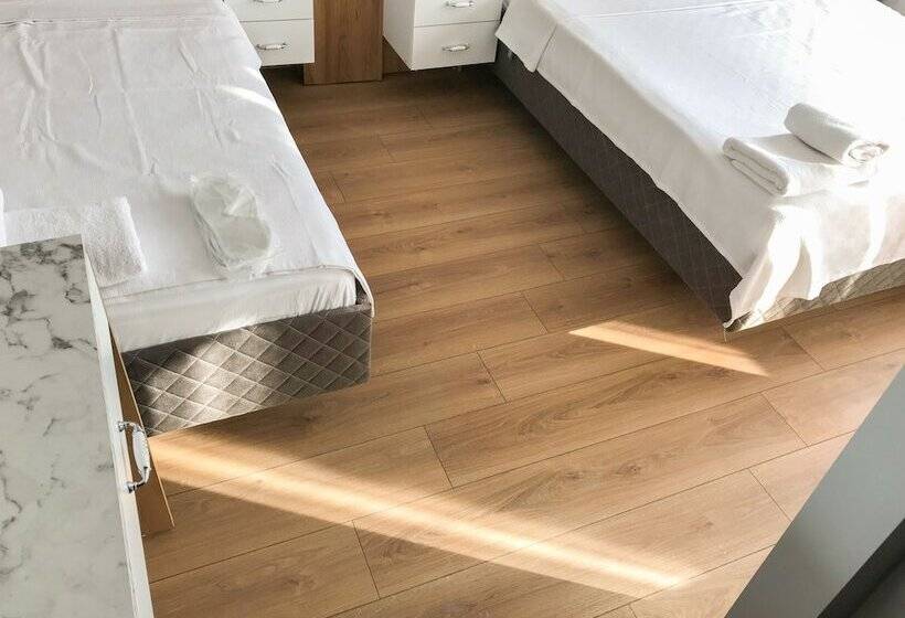 Economy Triple Room, Sultanahmet Nu