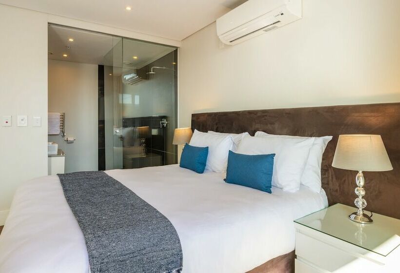 1 Bedroom Penthouse Apartment, Mirage Whosting