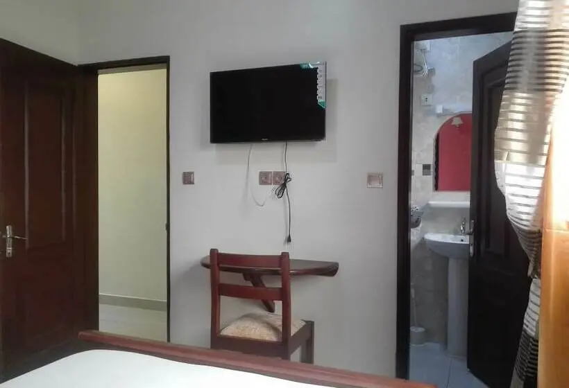 استودیوی لوکس, Njoya Residencia