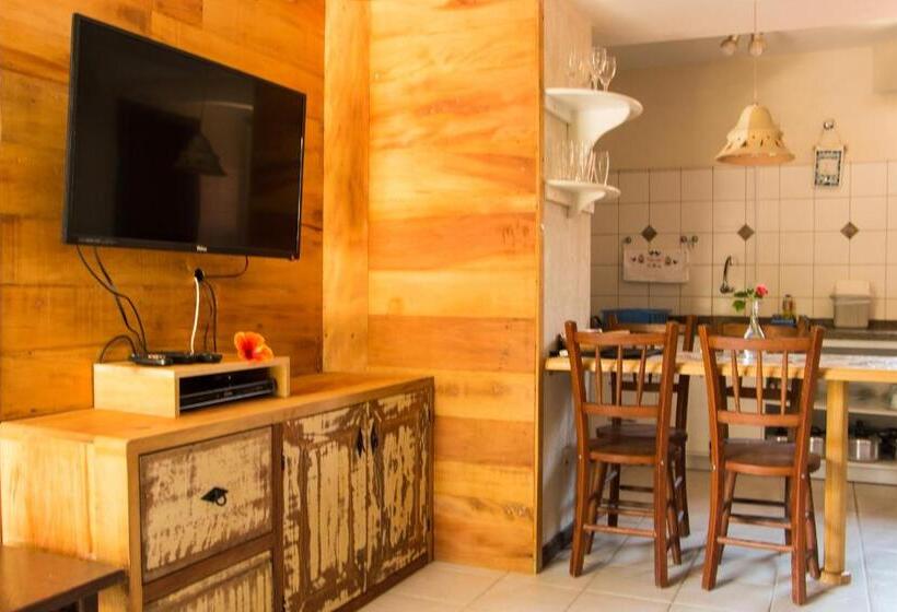 کلبه ییلاقی, Pousada Vila Boa Vida