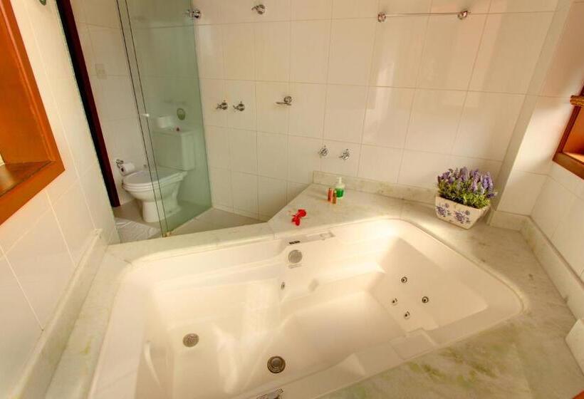 سوئیت با وان آب گرم, Pousada Vila Boa Vida