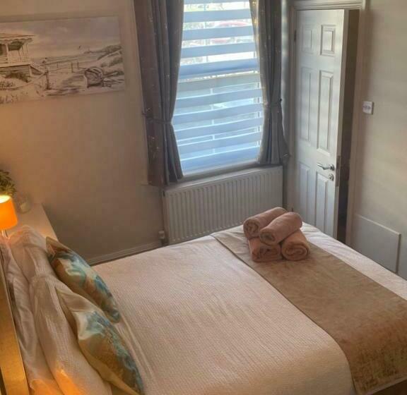 スタンダードルーム, Rivendell Guest House