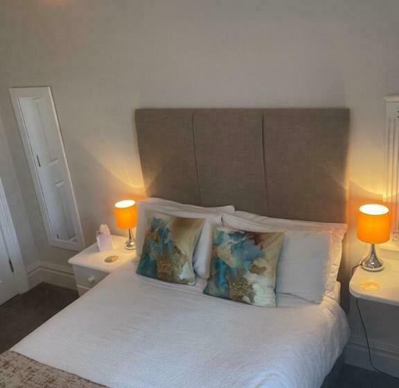 スタンダードルーム, Rivendell Guest House