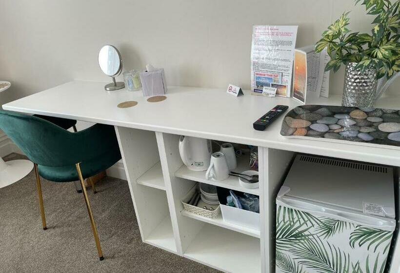 スタンダードルーム, Rivendell Guest House