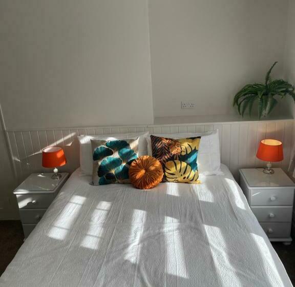 スタンダードルーム, Rivendell Guest House