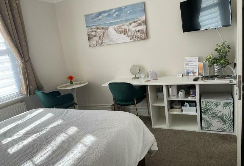 スタンダードルーム, Rivendell Guest House