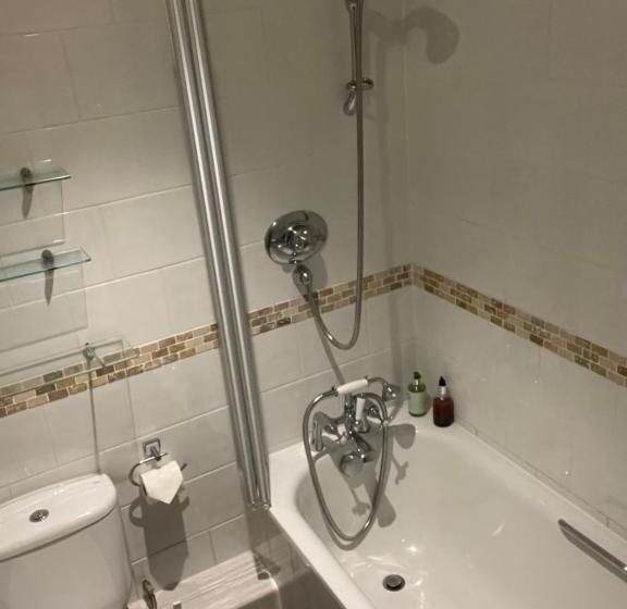 キングサイズベッドのスーペリアルーム, Rivendell Guest House