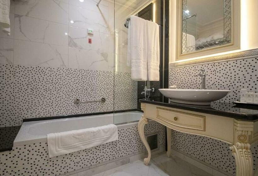 디럭스룸 공원 전망, Residence City Garden Certificate Of Excellence 3rd Place In Top 10 Best Five Stars City Hotels Fo