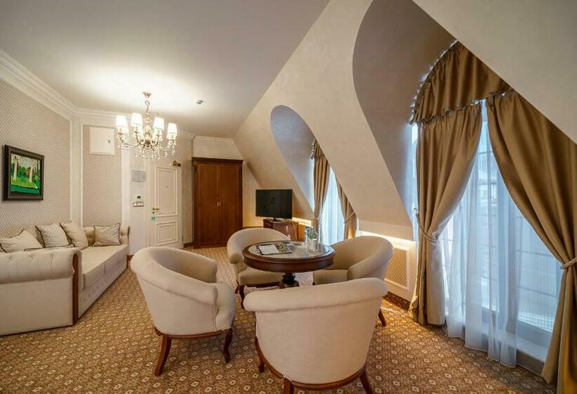 استودیوی استاندارد, Residence City Garden   Certificate Of Excellence 3rd Place In Top 10 Best Five Stars City Hotels Fo