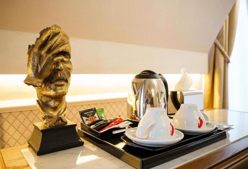 استودیوی استاندارد, Residence City Garden   Certificate Of Excellence 3rd Place In Top 10 Best Five Stars City Hotels Fo