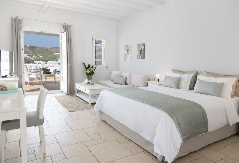 Полулюкс Вид на Море, Deliades