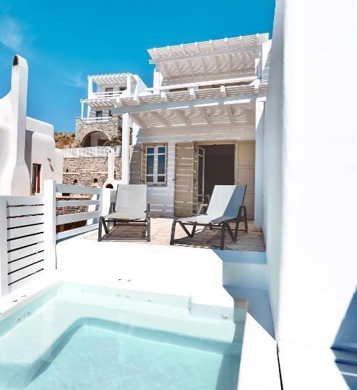 Люкс Вид на Море, Deliades