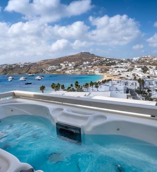 Номер Executive, Deliades