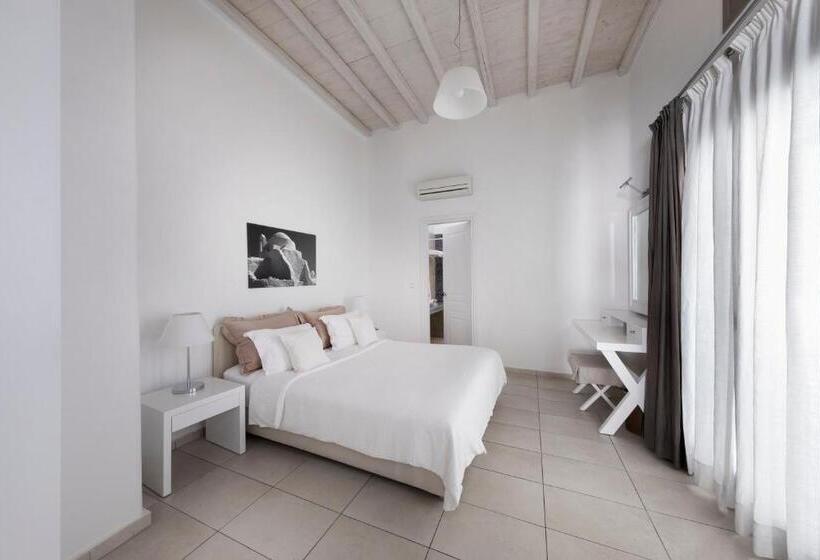 Люкс 2 Спальни, Deliades