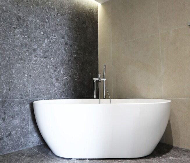 Люкс Вид на Море, Deliades