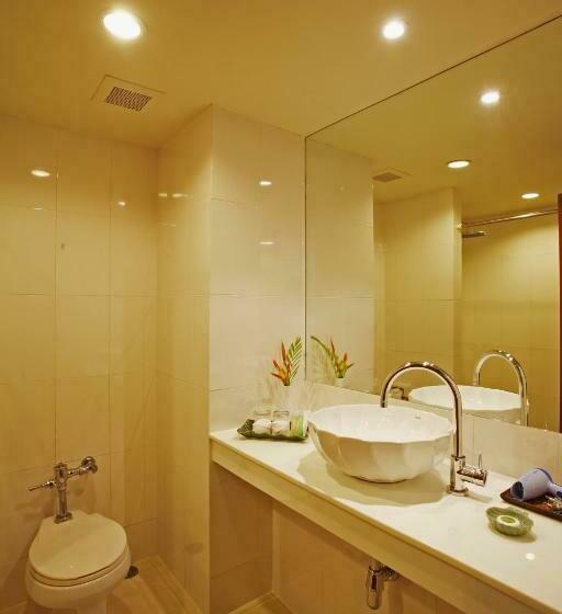 اتاق سوپریور با چشم‌انداز استخر, Diamond Cottage Resort & Spa