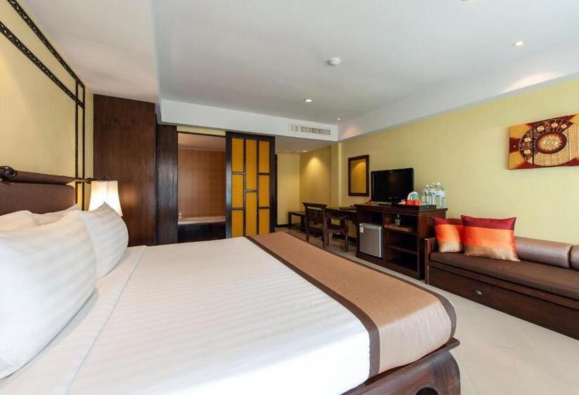اتاق لوکس با چشم‌انداز استخر, Diamond Cottage Resort & Spa
