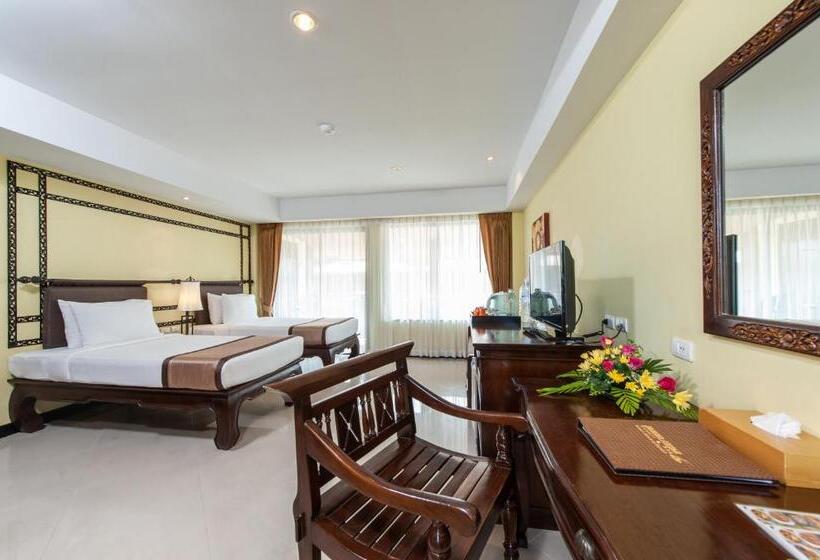 اتاق لوکس با چشم‌انداز استخر, Diamond Cottage Resort & Spa