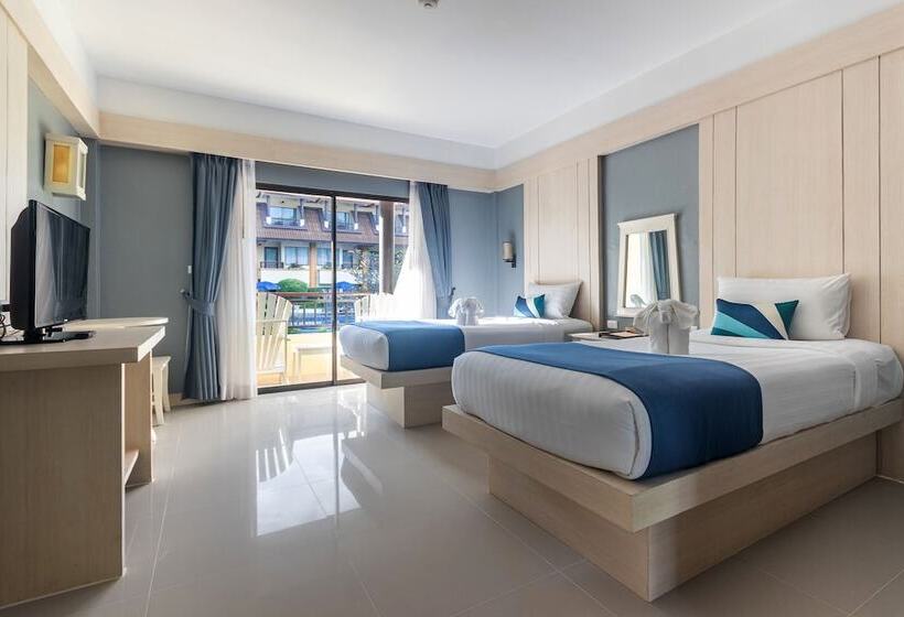 اتاق سوپریور با چشم‌انداز استخر, Diamond Cottage Resort & Spa