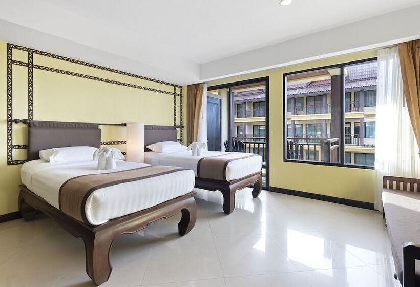 اتاق لوکس با چشم‌انداز استخر, Diamond Cottage Resort & Spa