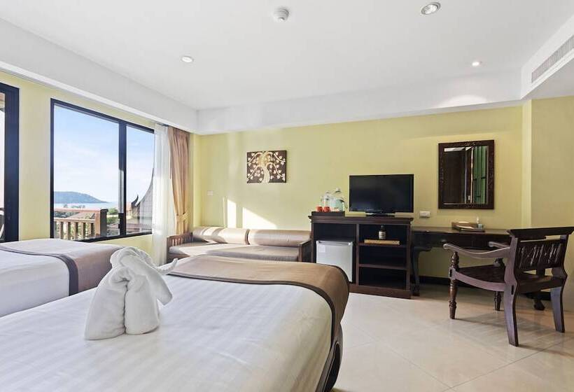 اتاق لوکس با چشم‌انداز استخر, Diamond Cottage Resort & Spa