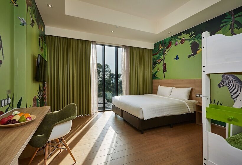 اتاق خانوادگی, D'resort @ Downtown East