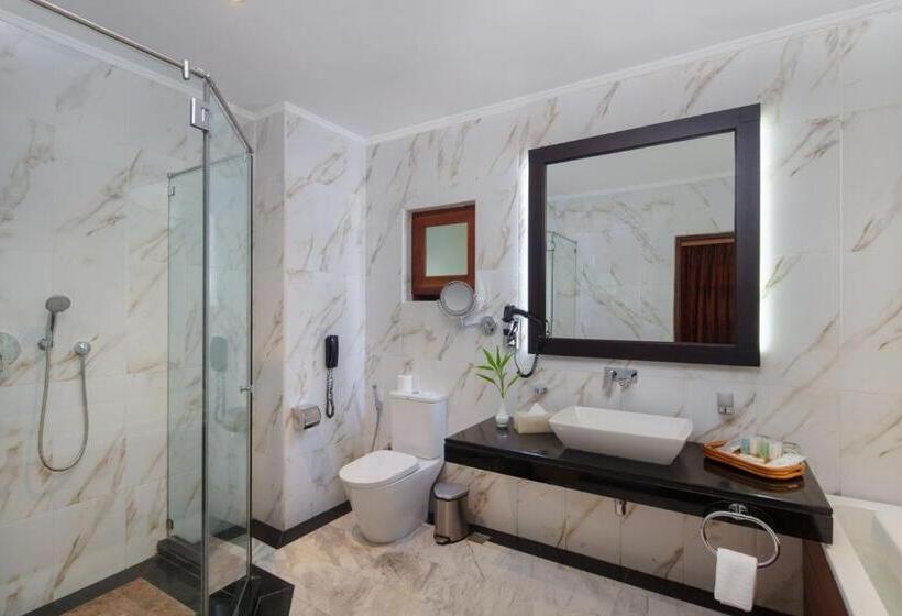 디럭스 스위트, Earls Regency