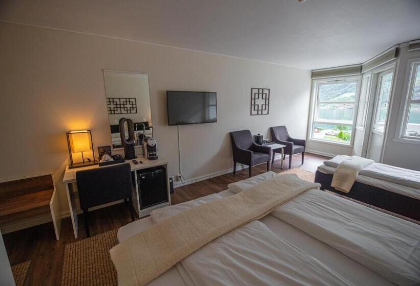 Triple Room Sea View, Grande Fjord