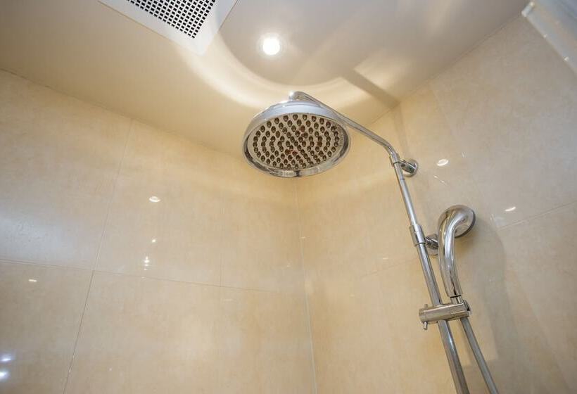 سوییت لوکس, Jiuwu