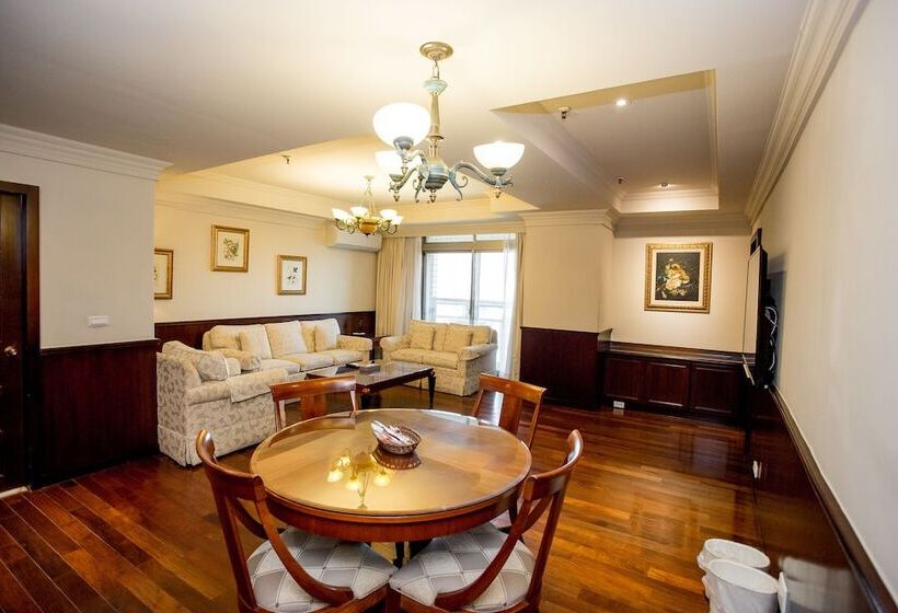 سوییت سوپریور, Jiuwu