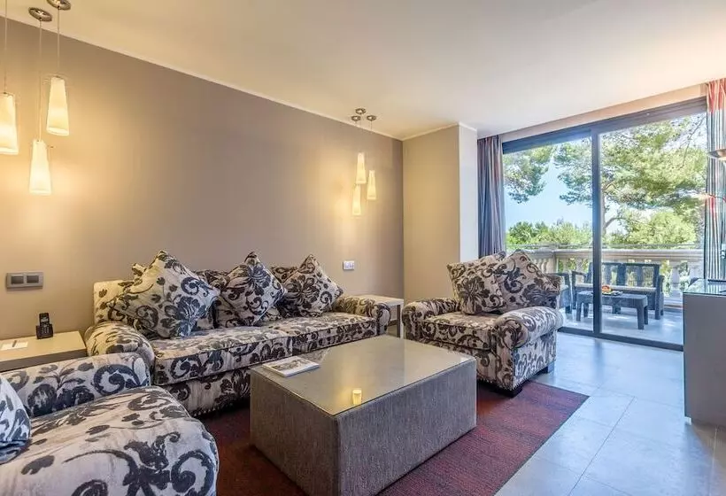 سوییت جونیور سوپریور, Lago Garden Apartsuites & Spa