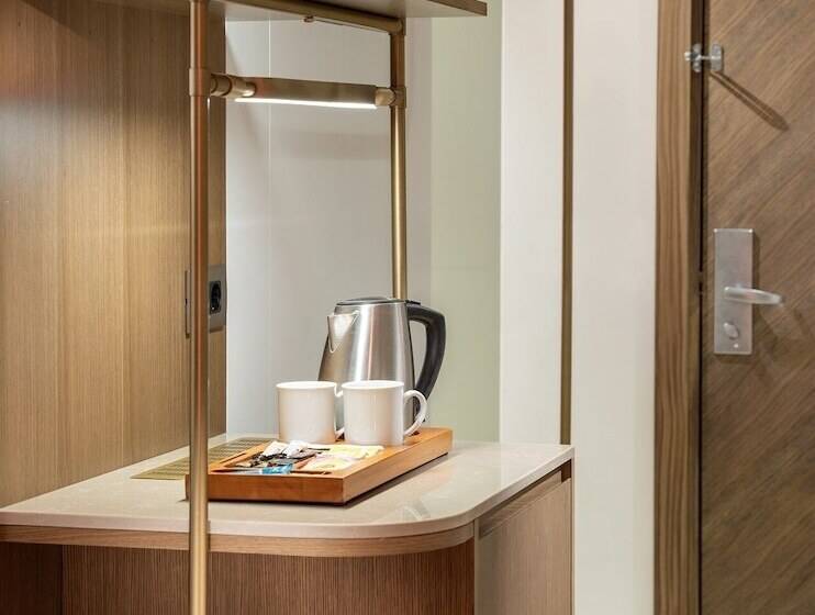 デラックスルーム, Liberty Lykia