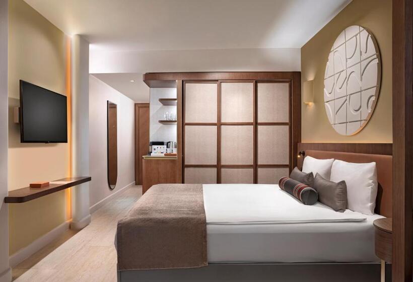 オーシャンビュースタンダードコネクティングルーム, Liberty Lykia