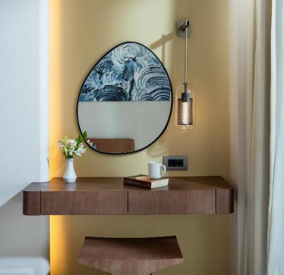 オーシャンビュースタンダードコネクティングルーム, Liberty Lykia