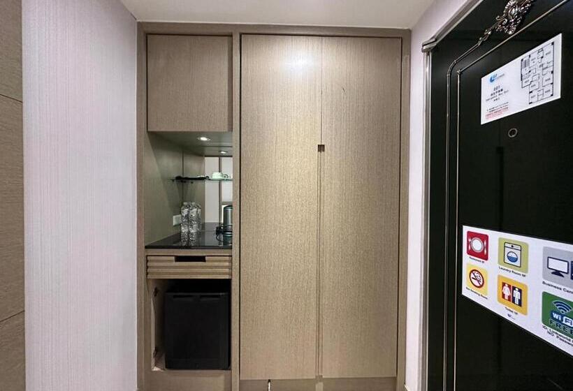 اتاق اجرایی, Link World