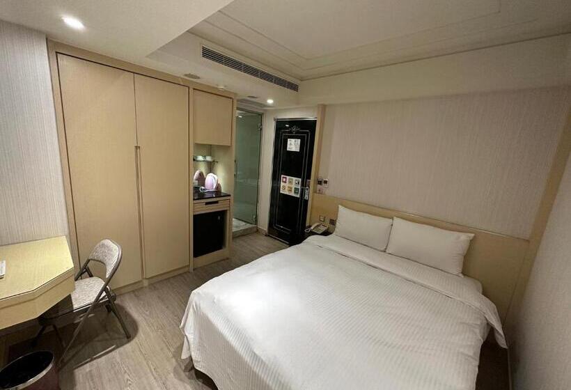 اتاق استاندارد, Link World