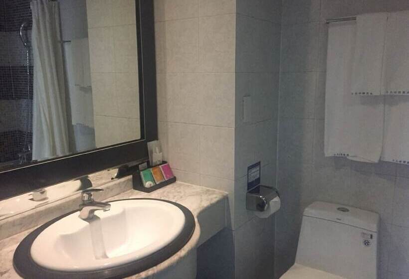 اتاق لوکس, Link World