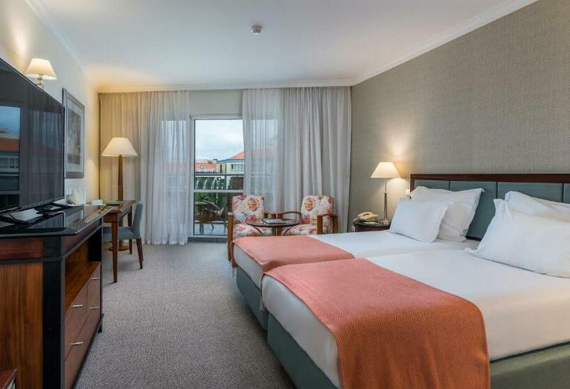 サイドオーシャンビュースタンダードルーム, Pestana Grand Ocean Resort