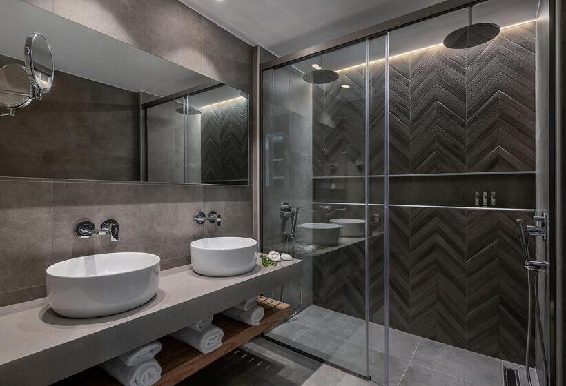 디럭스 룸, Magda