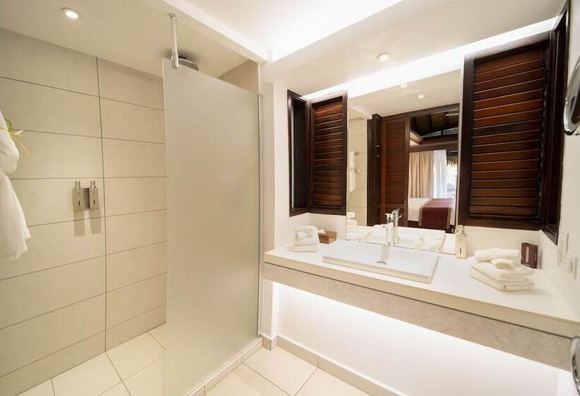 Bungalow Estándar, Manava Beach Resort & Spa Moorea