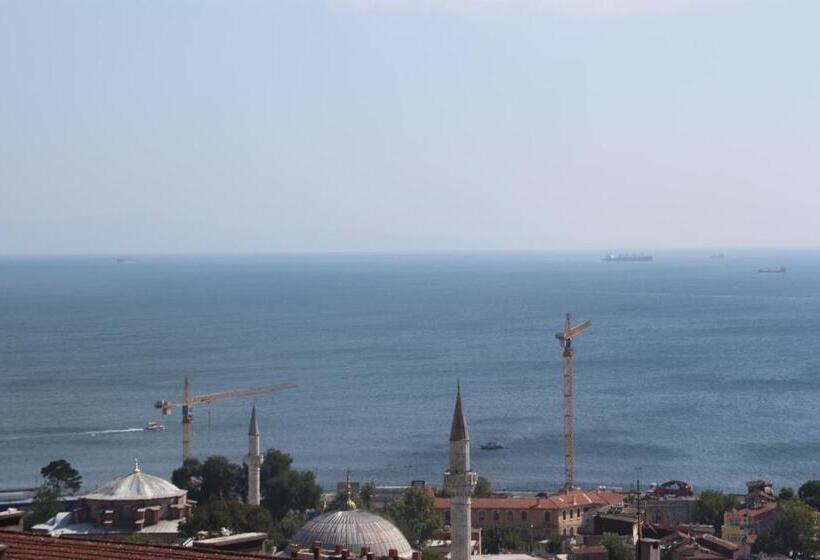 اتاق سوپریور با چشم‌انداز دریا, Mina Hotel   Special Category