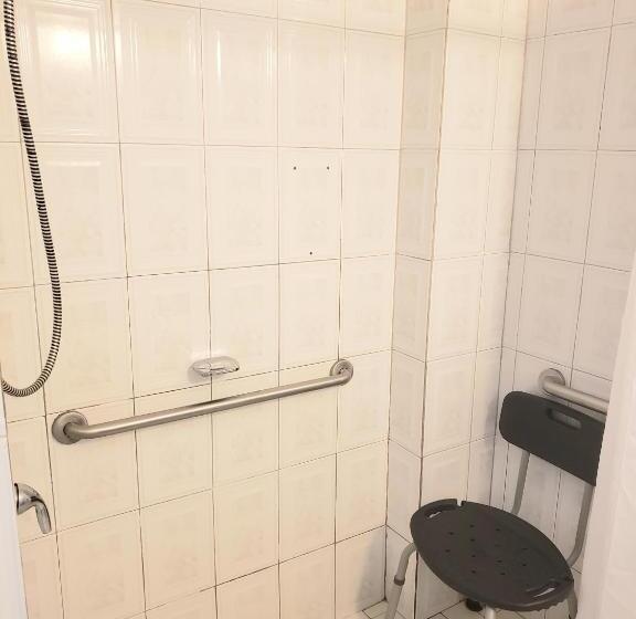 اتاق استاندارد برای معلولان, Parador El Buen Cafe