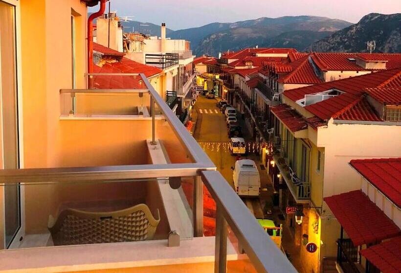 Quarto standart comunicado, Parnassos Delphi