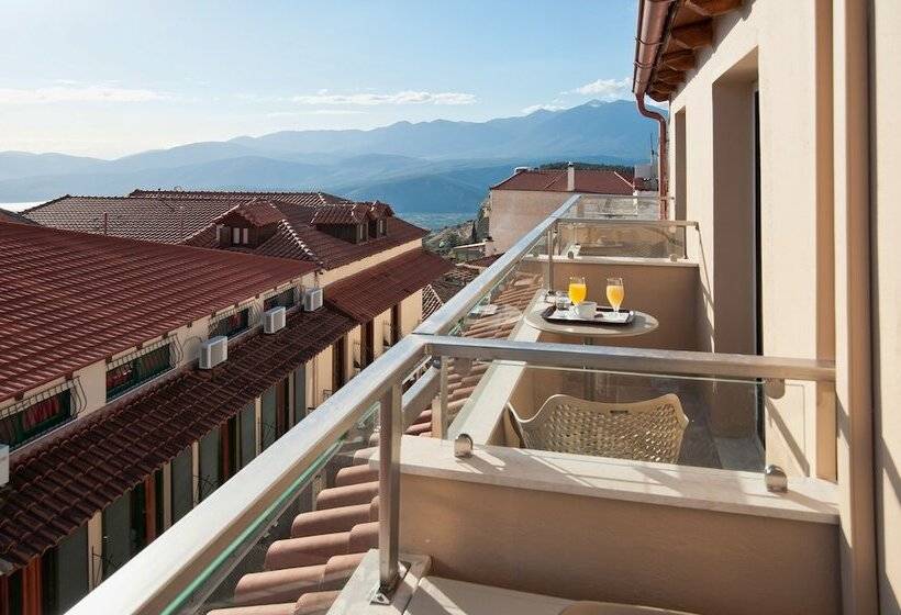 Quarto standart individual, Parnassos Delphi