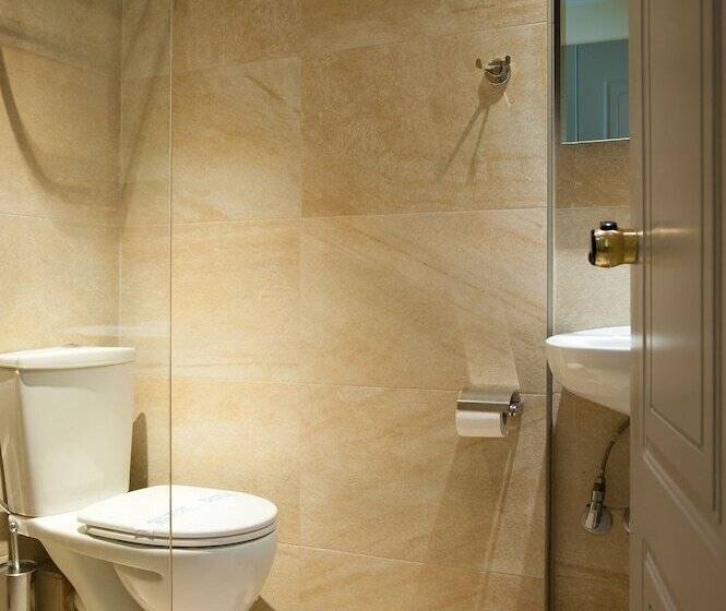 Quarto standart individual, Parnassos Delphi